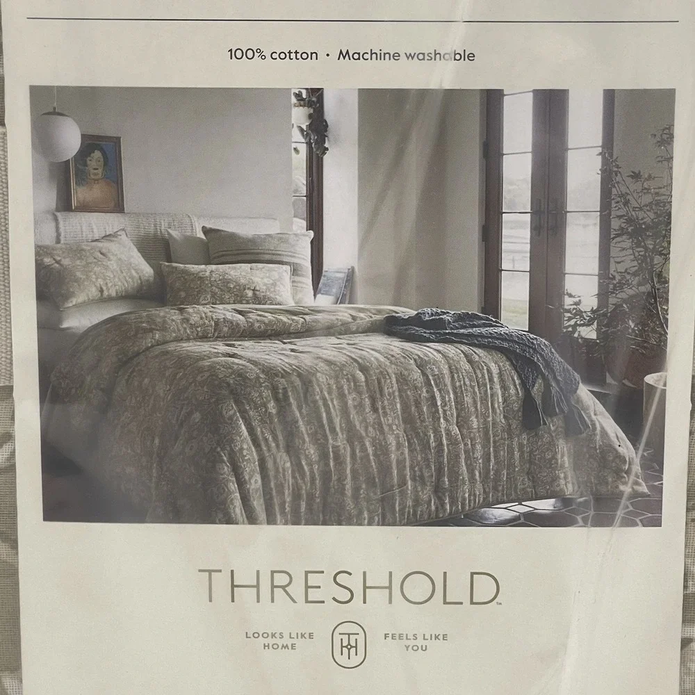 Threshold Lofty Cotton Voile Quilt Full Queen Tan Floral Block Print Bedding NEW